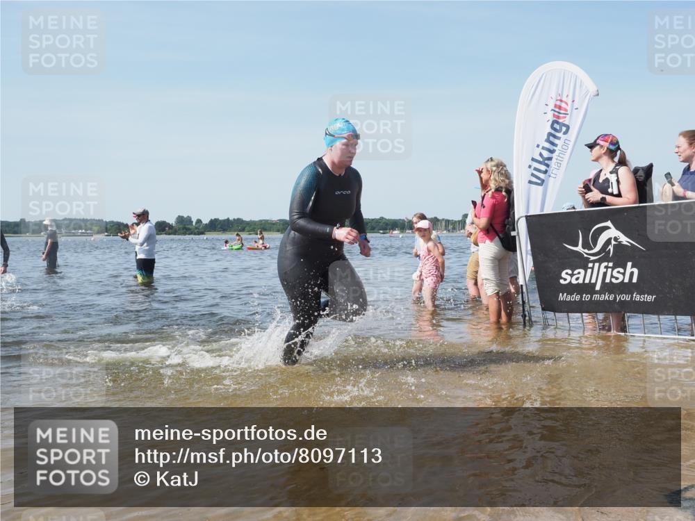 22.06.2025 - Viking Triathlon KatJ http://msf.ph/oto/8097113 22.06.2025 10:31:29 Schwimmen 3, 8, 137, 236, 311, 340, 469, 613, 648 meine-sportfotos.de