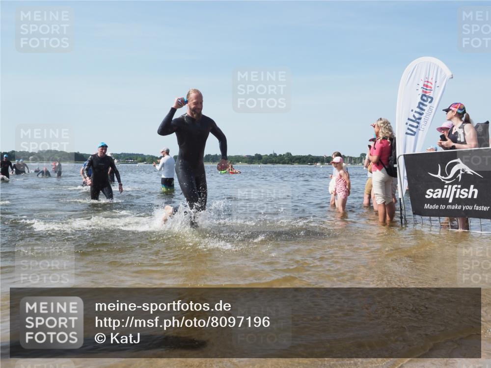 22.06.2025 - Viking Triathlon KatJ http://msf.ph/oto/8097196 22.06.2025 10:31:31 Schwimmen 3, 8, 98, 137, 158, 236, 311, 340, 469, 613, 648 meine-sportfotos.de