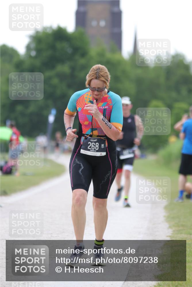 22.06.2025 - Viking Triathlon H.Heesch http://msf.ph/oto/8097238 22.06.2025 16:21:36 Laufen 268, 418, 447 meine-sportfotos.de