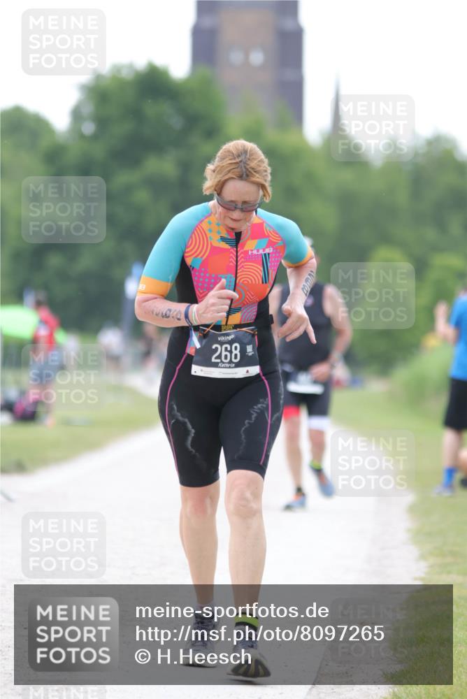 22.06.2025 - Viking Triathlon H.Heesch http://msf.ph/oto/8097265 22.06.2025 16:21:36 Laufen 268, 418, 447 meine-sportfotos.de