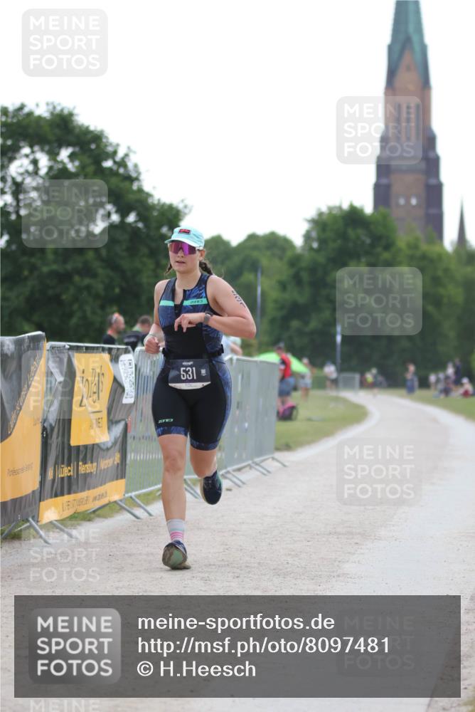 22.06.2025 - Viking Triathlon H.Heesch http://msf.ph/oto/8097481 22.06.2025 16:22:18 Laufen 425, 531 meine-sportfotos.de