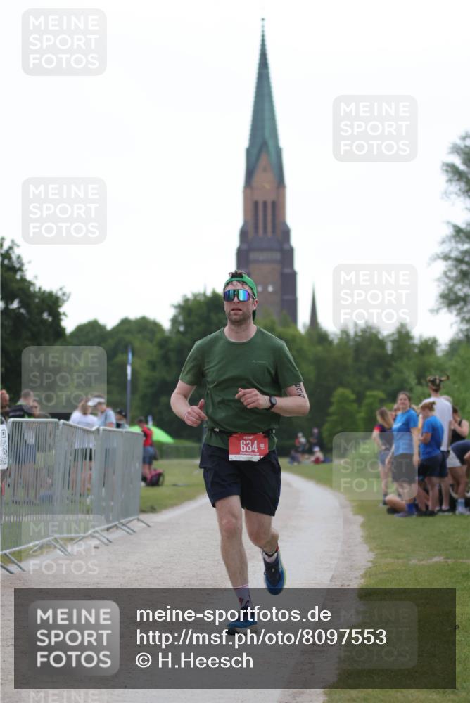 22.06.2025 - Viking Triathlon H.Heesch http://msf.ph/oto/8097553 22.06.2025 16:22:59 Laufen 634 meine-sportfotos.de