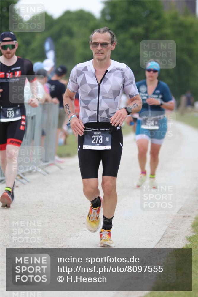 22.06.2025 - Viking Triathlon H.Heesch http://msf.ph/oto/8097555 22.06.2025 15:35:02 Laufen 133, 273, 324, 553 meine-sportfotos.de