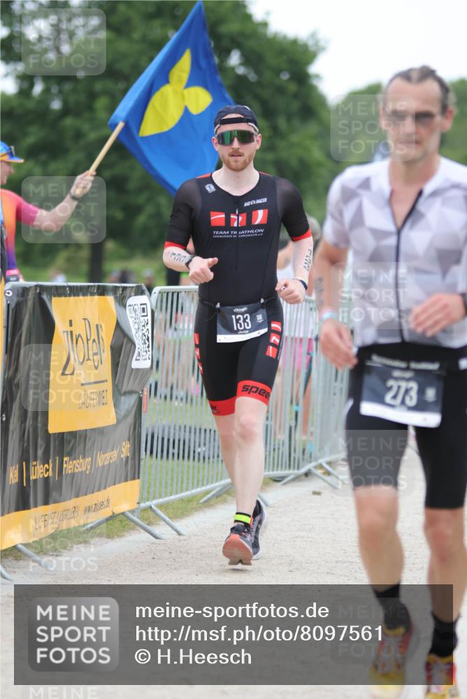 22.06.2025 - Viking Triathlon H.Heesch http://msf.ph/oto/8097561 22.06.2025 15:35:03 Laufen 133, 273, 324 meine-sportfotos.de