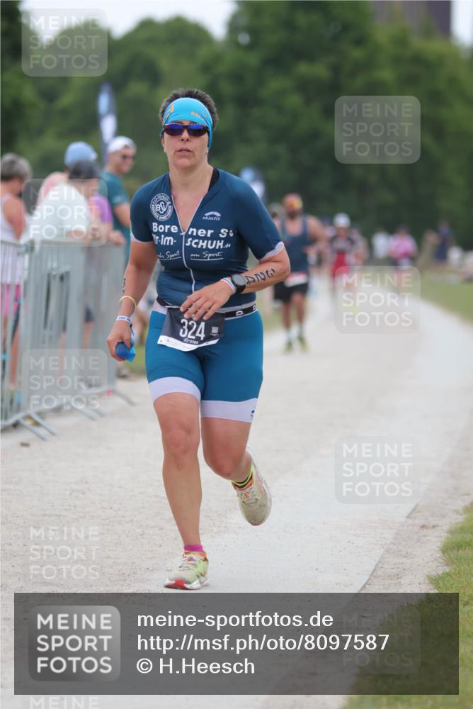 22.06.2025 - Viking Triathlon H.Heesch http://msf.ph/oto/8097587 22.06.2025 15:35:04 Laufen 133, 273, 324 meine-sportfotos.de