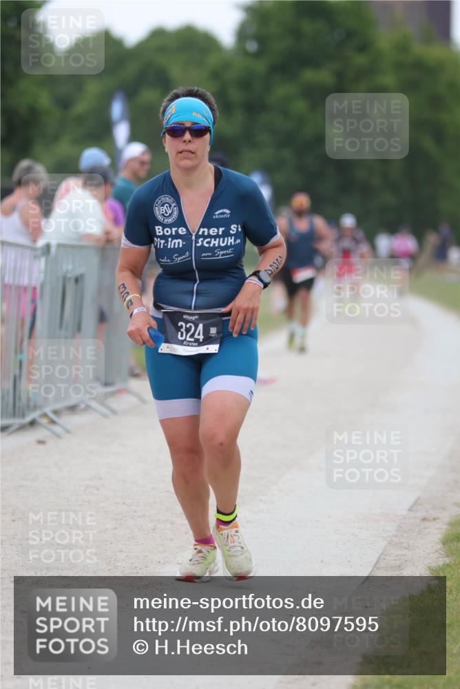 22.06.2025 - Viking Triathlon H.Heesch http://msf.ph/oto/8097595 22.06.2025 15:35:04 Laufen 133, 273, 324 meine-sportfotos.de