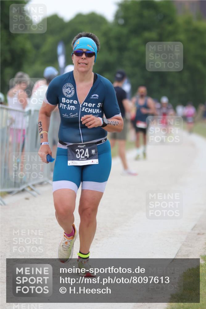 22.06.2025 - Viking Triathlon H.Heesch http://msf.ph/oto/8097613 22.06.2025 15:35:04 Laufen 133, 273, 324 meine-sportfotos.de