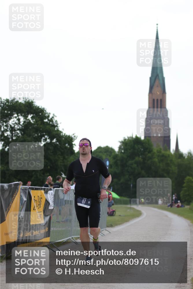 22.06.2025 - Viking Triathlon H.Heesch http://msf.ph/oto/8097615 22.06.2025 16:24:16 Laufen 51 meine-sportfotos.de