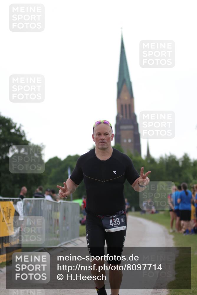 22.06.2025 - Viking Triathlon H.Heesch http://msf.ph/oto/8097714 22.06.2025 16:25:03 Laufen 439 meine-sportfotos.de