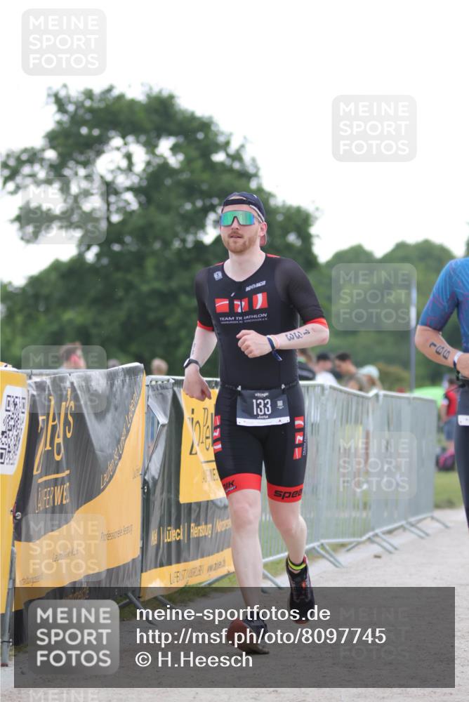 22.06.2025 - Viking Triathlon H.Heesch http://msf.ph/oto/8097745 22.06.2025 16:25:23 Laufen 133, 166 meine-sportfotos.de