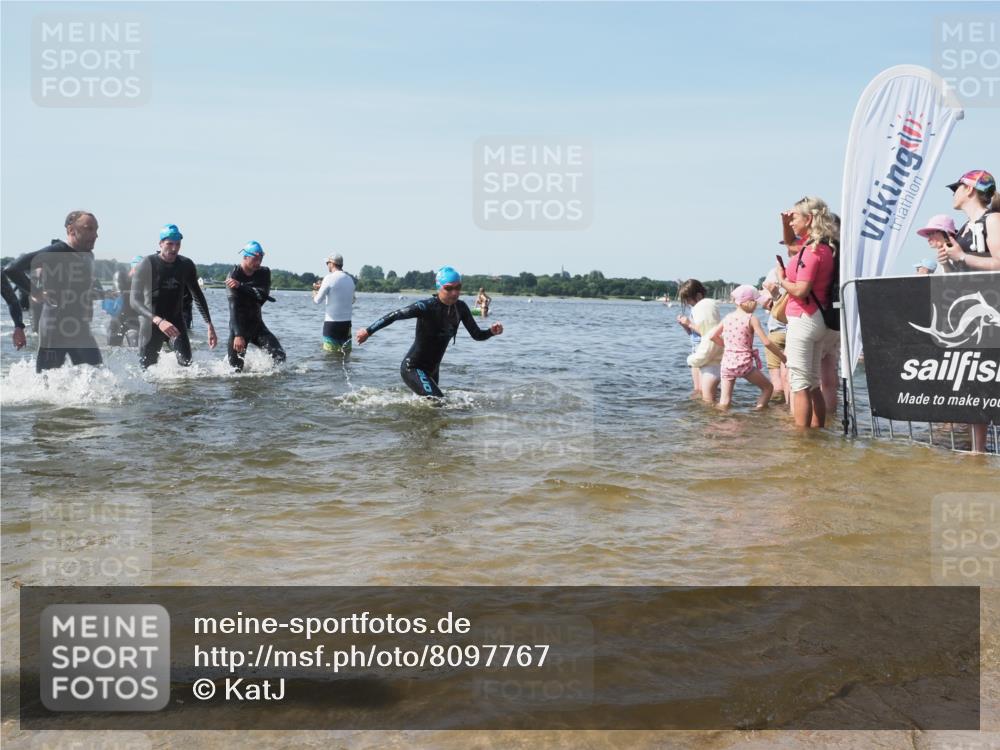 22.06.2025 - Viking Triathlon KatJ http://msf.ph/oto/8097767 22.06.2025 10:31:46 Schwimmen 87, 98, 99, 124, 125, 137, 158, 189, 224, 340, 350, 435, 507, 555, 658 meine-sportfotos.de