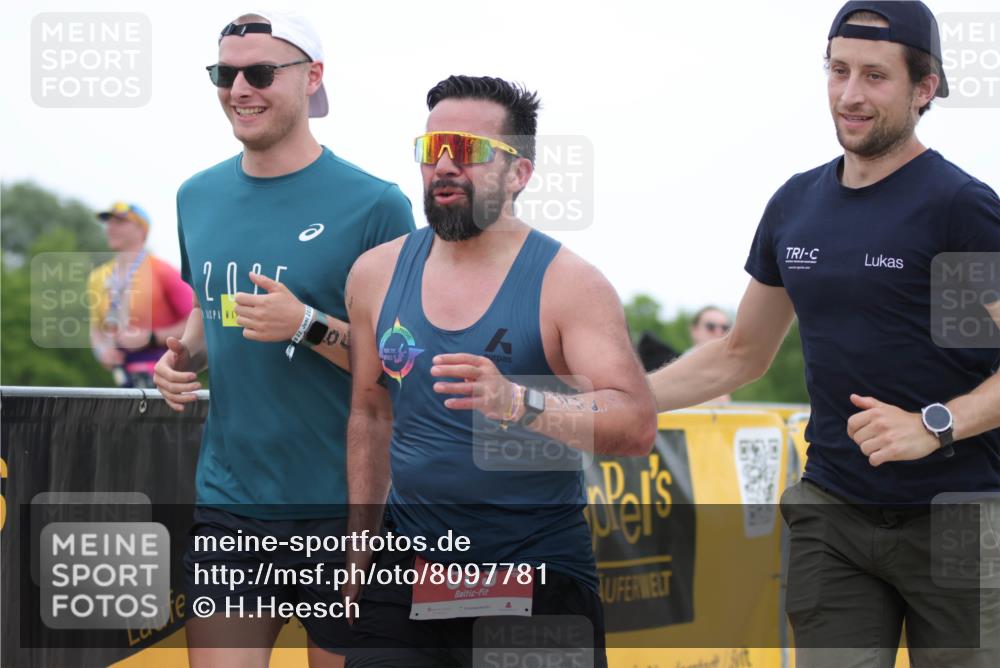 22.06.2025 - Viking Triathlon H.Heesch http://msf.ph/oto/8097781 22.06.2025 15:35:15 Laufen 609 meine-sportfotos.de