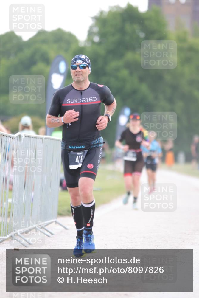 22.06.2025 - Viking Triathlon H.Heesch http://msf.ph/oto/8097826 22.06.2025 16:26:13 Laufen 410 meine-sportfotos.de