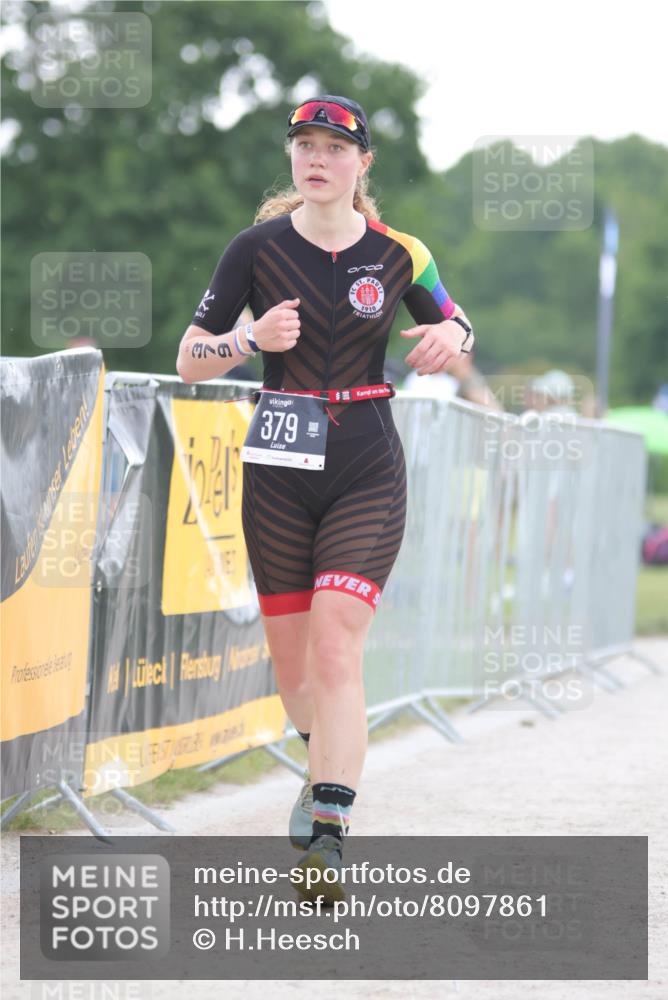 22.06.2025 - Viking Triathlon H.Heesch http://msf.ph/oto/8097861 22.06.2025 16:26:23 Laufen 379 meine-sportfotos.de