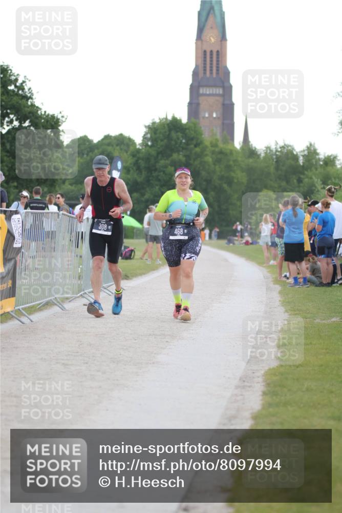 22.06.2025 - Viking Triathlon H.Heesch http://msf.ph/oto/8097994 22.06.2025 16:27:03 Laufen 308, 363, 468 meine-sportfotos.de