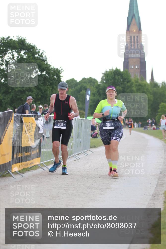22.06.2025 - Viking Triathlon H.Heesch http://msf.ph/oto/8098037 22.06.2025 16:27:04 Laufen 308, 363, 468 meine-sportfotos.de