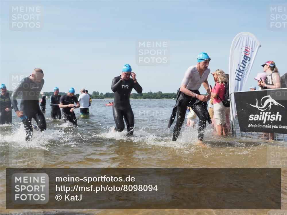 22.06.2025 - Viking Triathlon KatJ http://msf.ph/oto/8098094 22.06.2025 10:31:53 Schwimmen 63, 87, 99, 124, 125, 189, 224, 350, 435, 449, 507, 555, 658 meine-sportfotos.de