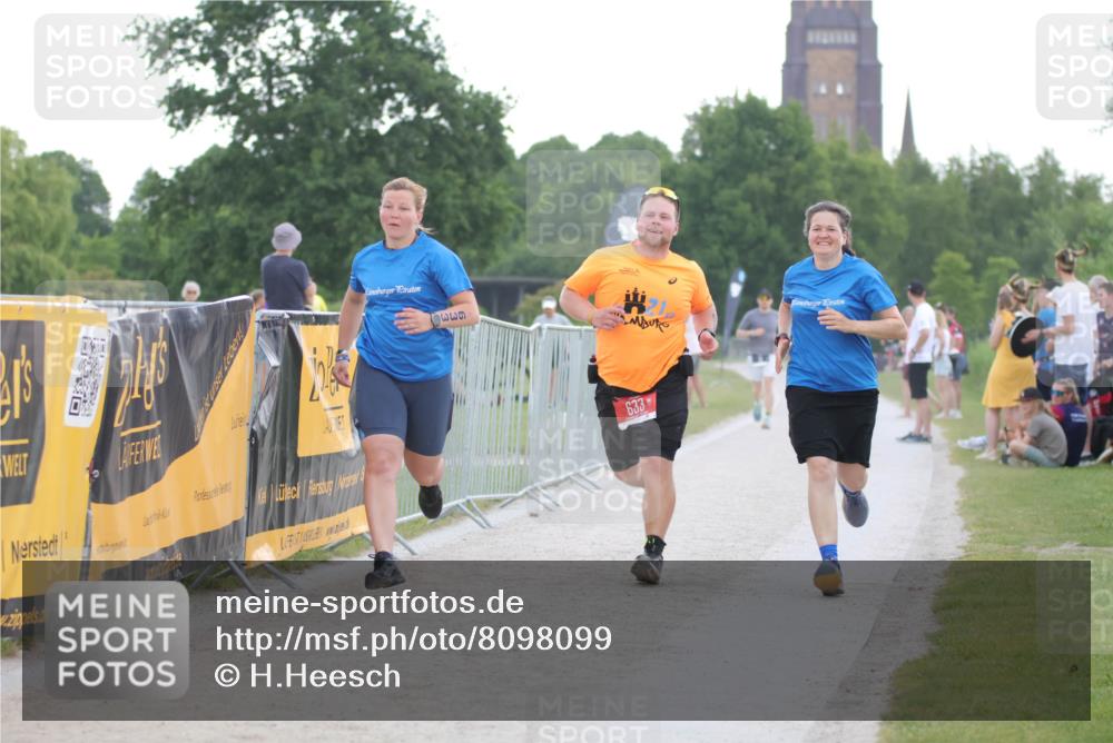 22.06.2025 - Viking Triathlon H.Heesch http://msf.ph/oto/8098099 22.06.2025 16:27:35 Laufen 633 meine-sportfotos.de