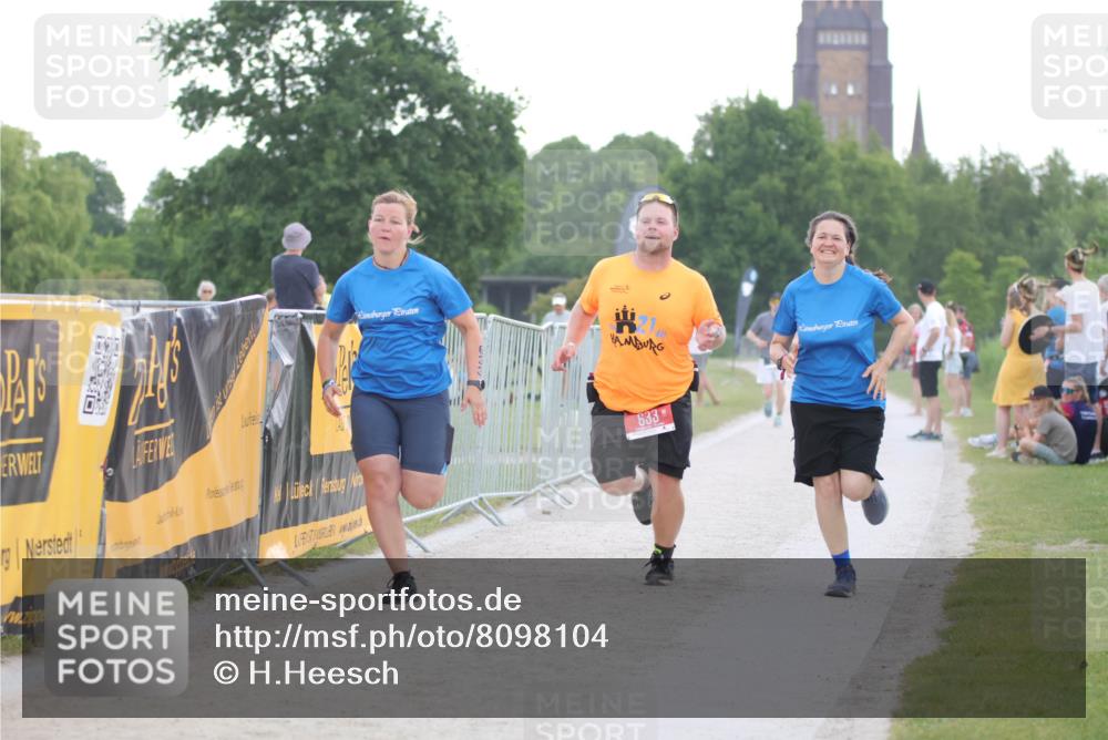 22.06.2025 - Viking Triathlon H.Heesch http://msf.ph/oto/8098104 22.06.2025 16:27:35 Laufen 633 meine-sportfotos.de