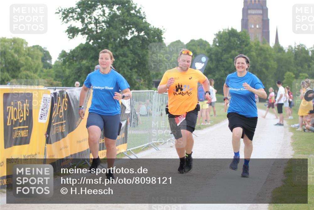22.06.2025 - Viking Triathlon H.Heesch http://msf.ph/oto/8098121 22.06.2025 16:27:35 Laufen 633 meine-sportfotos.de
