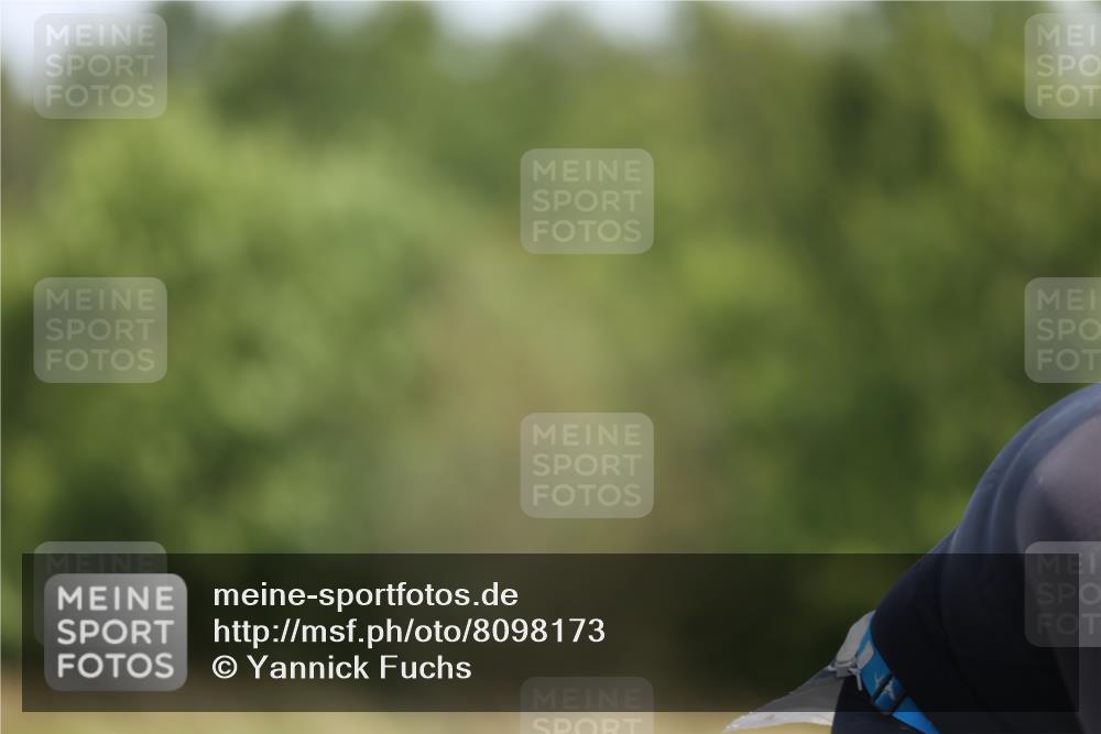 22.06.2025 - Viking Triathlon Yannick Fuchs http://msf.ph/oto/8098173 22.06.2025 12:00:45 Radfahren 98, 276, 305, 438, 439 meine-sportfotos.de