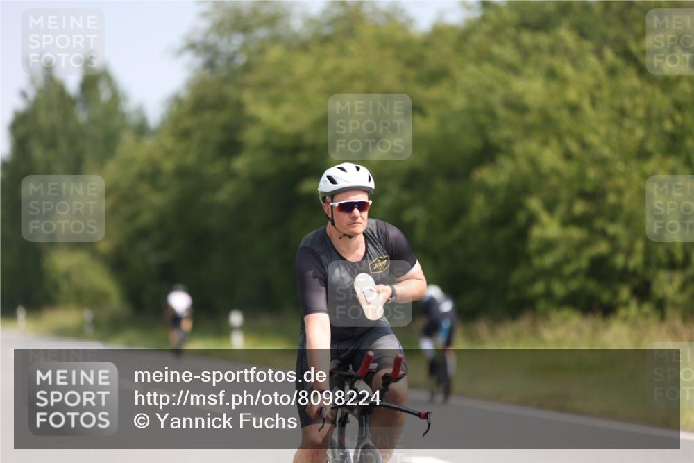 22.06.2025 - Viking Triathlon Yannick Fuchs http://msf.ph/oto/8098224 22.06.2025 11:22:53 Radfahren 40, 81, 134, 161, 232, 265, 312, 316, 456 meine-sportfotos.de