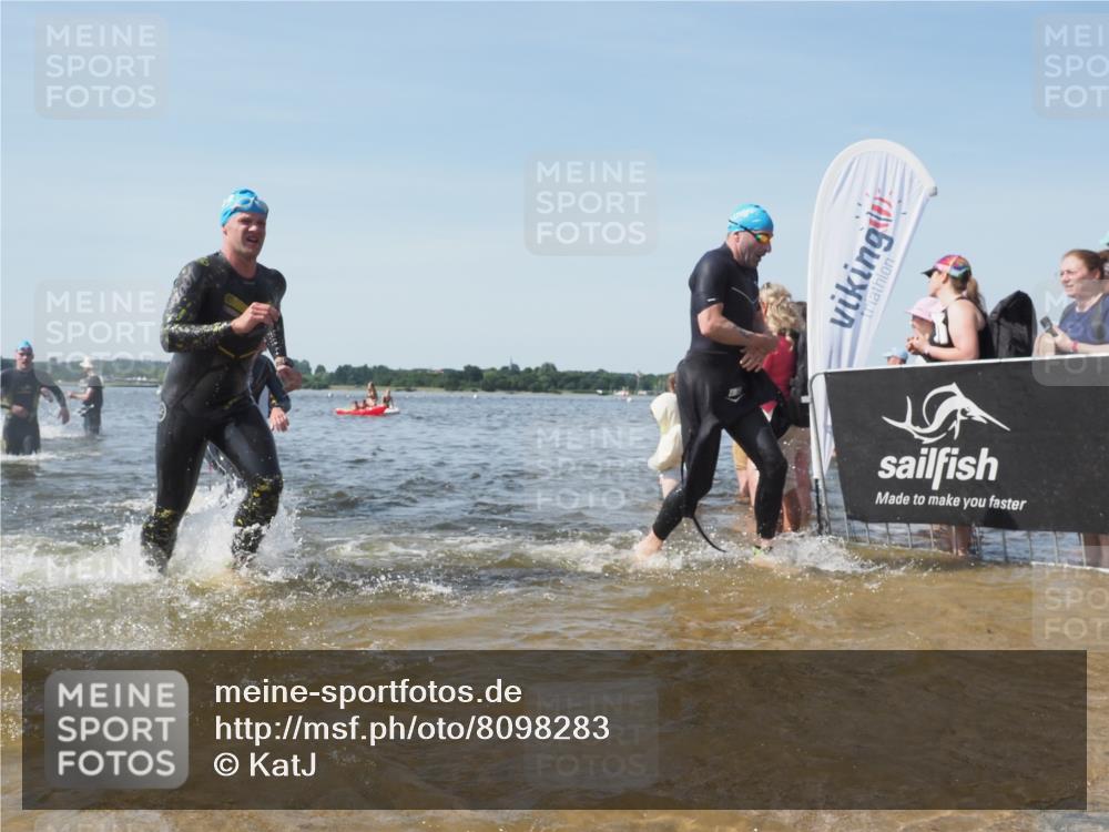 22.06.2025 - Viking Triathlon KatJ http://msf.ph/oto/8098283 22.06.2025 10:31:56 Schwimmen 63, 87, 99, 124, 125, 224, 226, 271, 435, 449, 464, 488, 507, 555, 658 meine-sportfotos.de