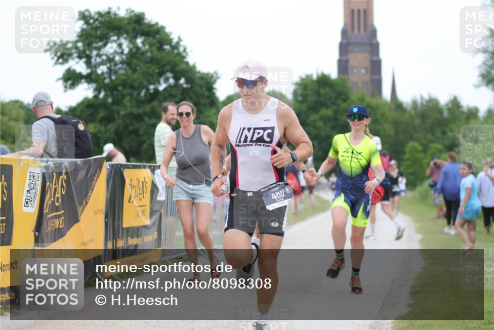 22.06.2025 - Viking Triathlon H.Heesch http://msf.ph/oto/8098308 22.06.2025 15:36:52 Laufen 480, 659 meine-sportfotos.de