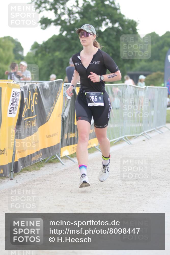 22.06.2025 - Viking Triathlon H.Heesch http://msf.ph/oto/8098447 22.06.2025 16:27:51 Laufen 31, 285 meine-sportfotos.de