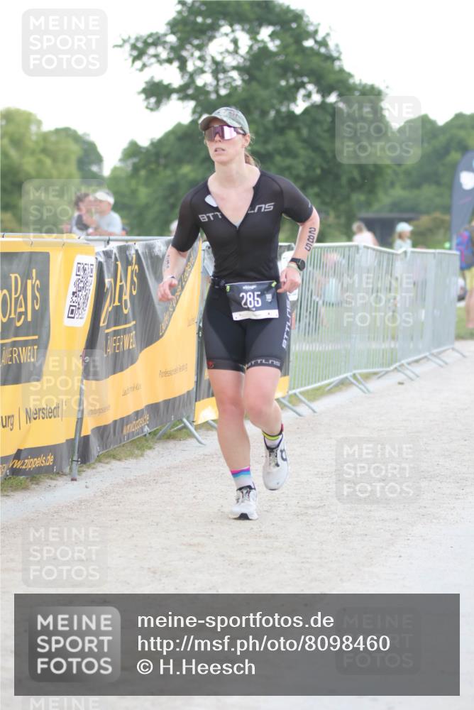 22.06.2025 - Viking Triathlon H.Heesch http://msf.ph/oto/8098460 22.06.2025 16:27:51 Laufen 31, 285 meine-sportfotos.de