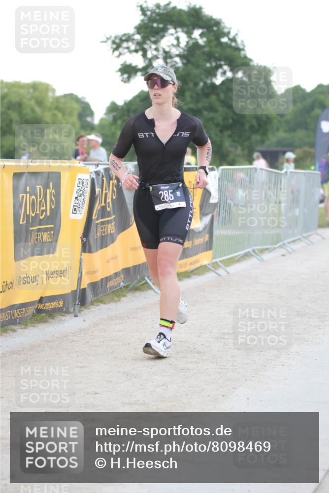 22.06.2025 - Viking Triathlon H.Heesch http://msf.ph/oto/8098469 22.06.2025 16:27:51 Laufen 31, 285 meine-sportfotos.de