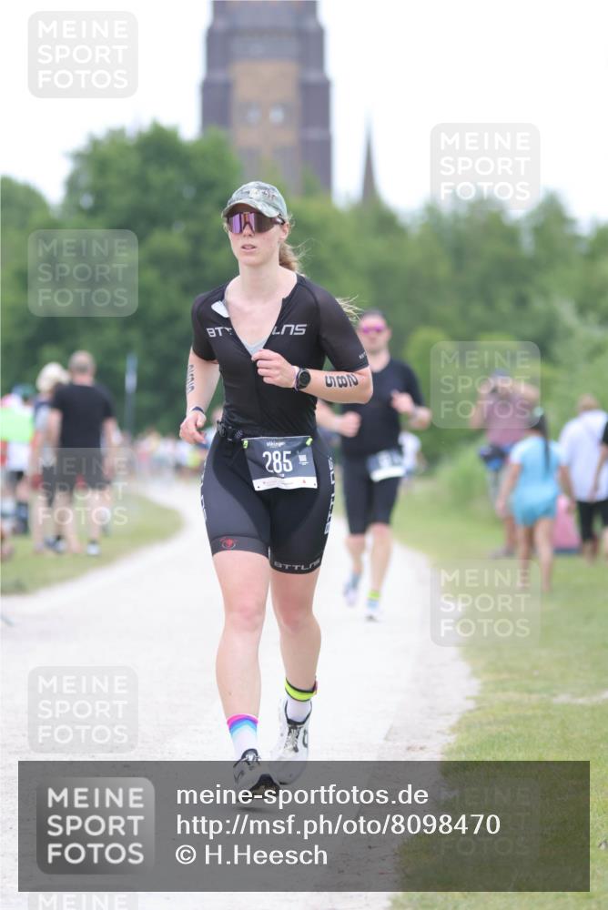 22.06.2025 - Viking Triathlon H.Heesch http://msf.ph/oto/8098470 22.06.2025 15:37:05 Laufen 51, 285 meine-sportfotos.de