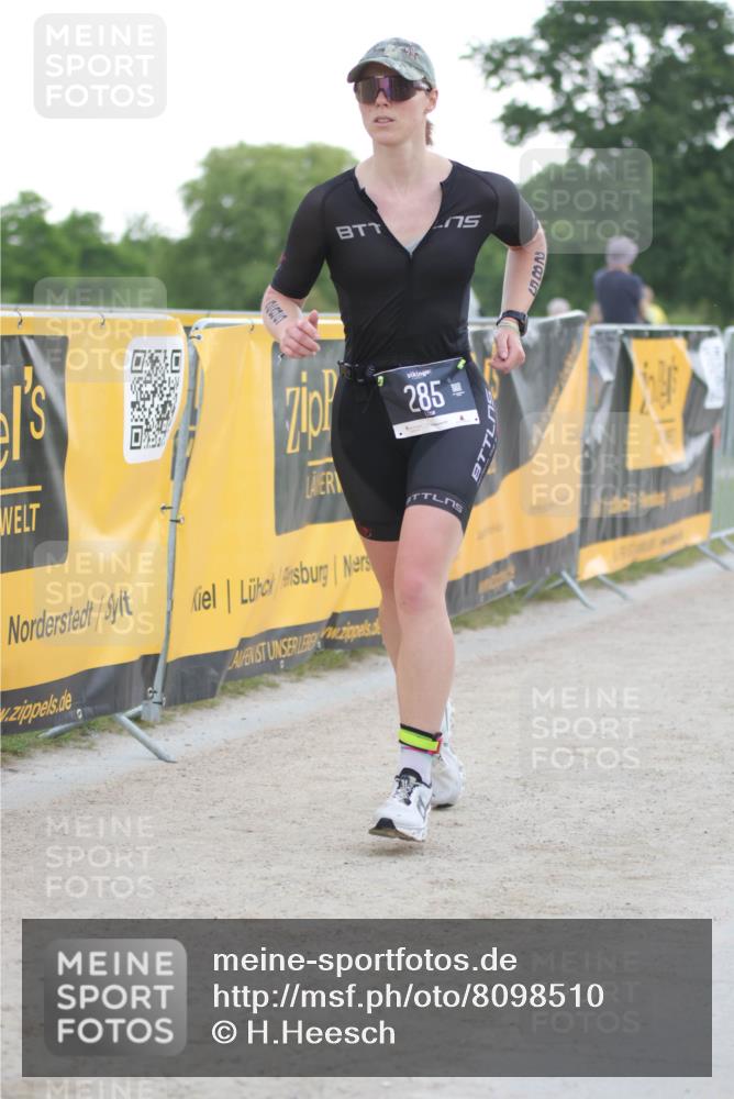 22.06.2025 - Viking Triathlon H.Heesch http://msf.ph/oto/8098510 22.06.2025 16:27:52 Laufen 31, 285, 601 meine-sportfotos.de