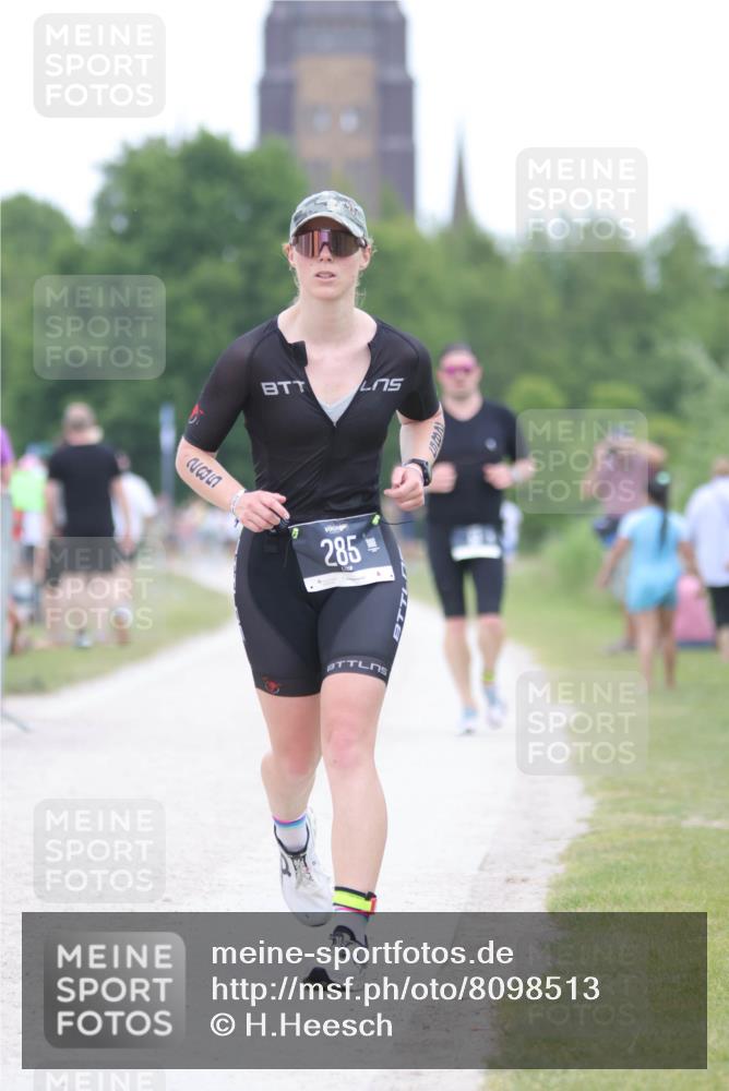 22.06.2025 - Viking Triathlon H.Heesch http://msf.ph/oto/8098513 22.06.2025 15:37:05 Laufen 51, 285 meine-sportfotos.de