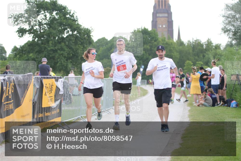 22.06.2025 - Viking Triathlon H.Heesch http://msf.ph/oto/8098547 22.06.2025 16:27:58 Laufen 601 meine-sportfotos.de