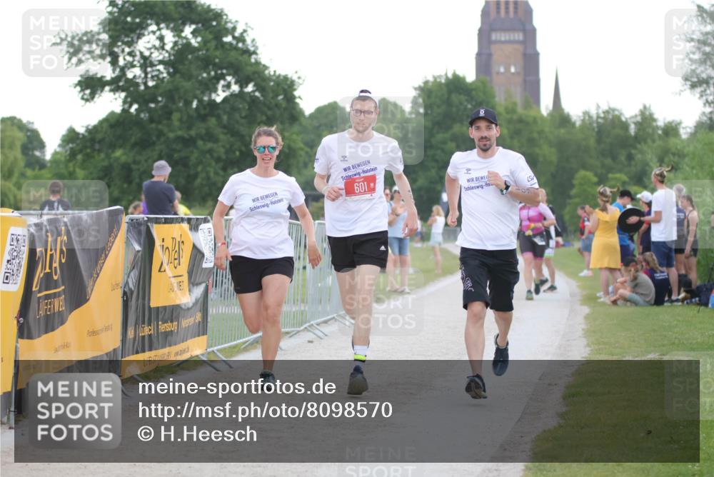 22.06.2025 - Viking Triathlon H.Heesch http://msf.ph/oto/8098570 22.06.2025 16:27:59 Laufen 601 meine-sportfotos.de