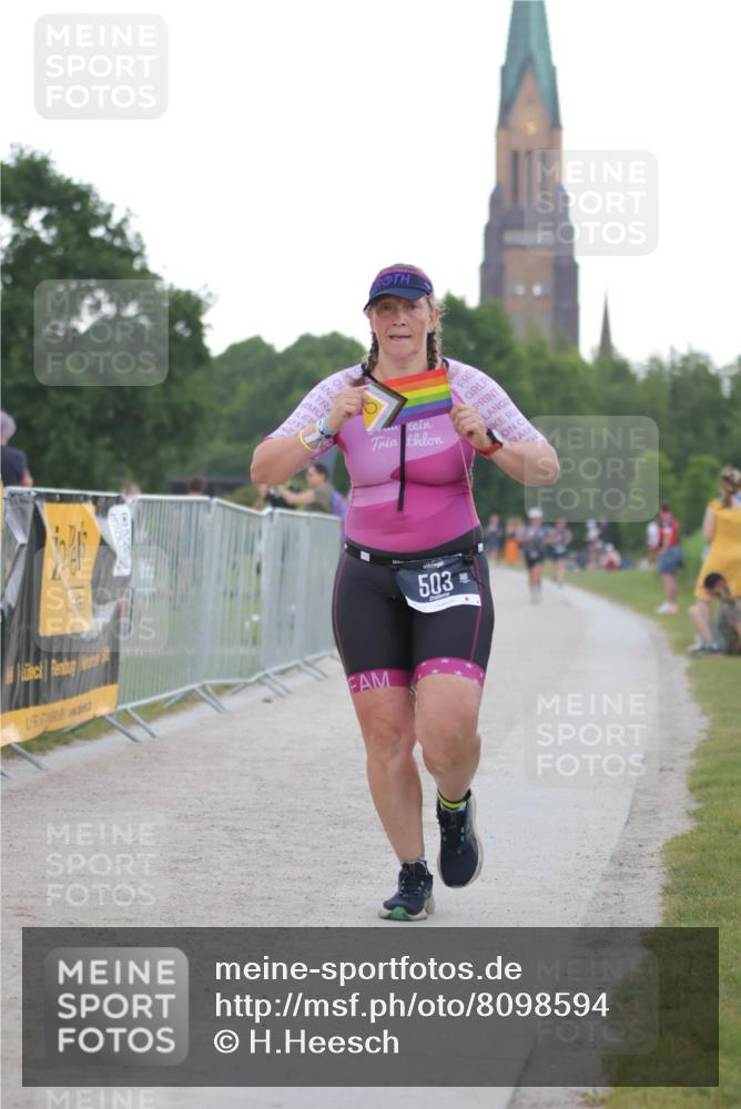 22.06.2025 - Viking Triathlon H.Heesch http://msf.ph/oto/8098594 22.06.2025 16:28:08 Laufen 503 meine-sportfotos.de