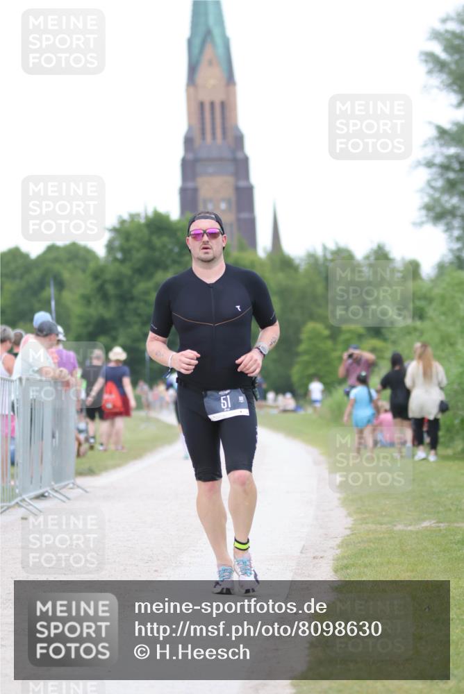 22.06.2025 - Viking Triathlon H.Heesch http://msf.ph/oto/8098630 22.06.2025 15:37:10 Laufen 51, 285 meine-sportfotos.de