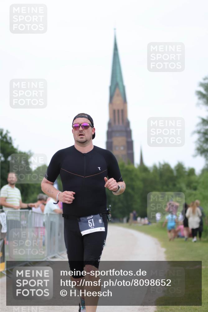 22.06.2025 - Viking Triathlon H.Heesch http://msf.ph/oto/8098652 22.06.2025 15:37:12 Laufen 51, 285 meine-sportfotos.de