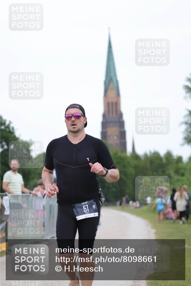 22.06.2025 - Viking Triathlon H.Heesch http://msf.ph/oto/8098661 22.06.2025 15:37:12 Laufen 51, 285 meine-sportfotos.de