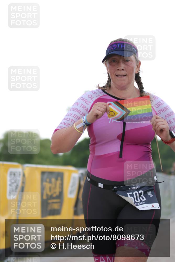 22.06.2025 - Viking Triathlon H.Heesch http://msf.ph/oto/8098673 22.06.2025 16:28:10 Laufen 503 meine-sportfotos.de