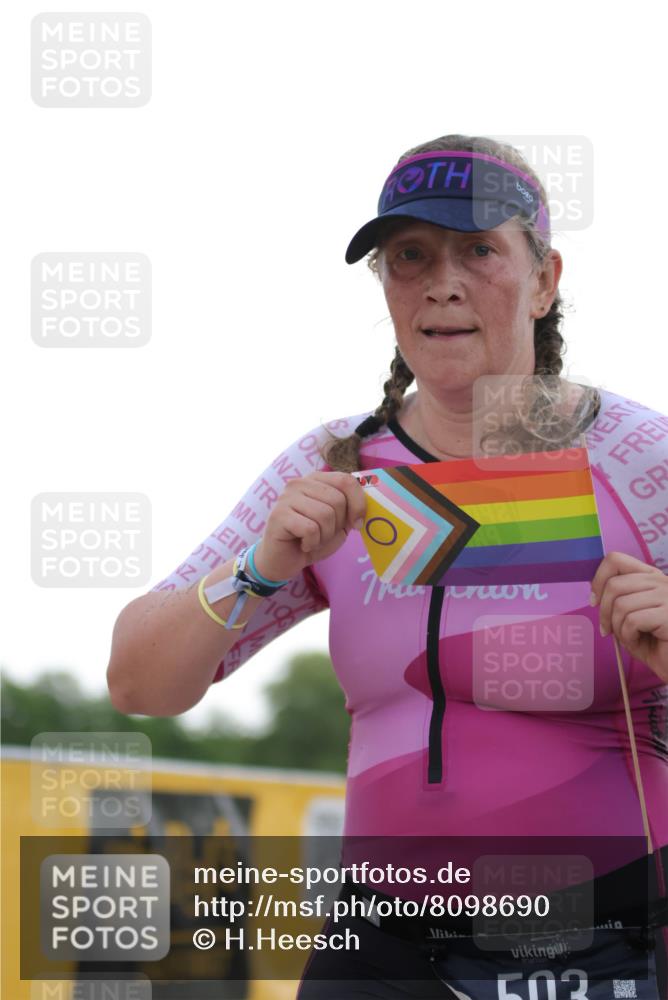 22.06.2025 - Viking Triathlon H.Heesch http://msf.ph/oto/8098690 22.06.2025 16:28:10 Laufen 503 meine-sportfotos.de