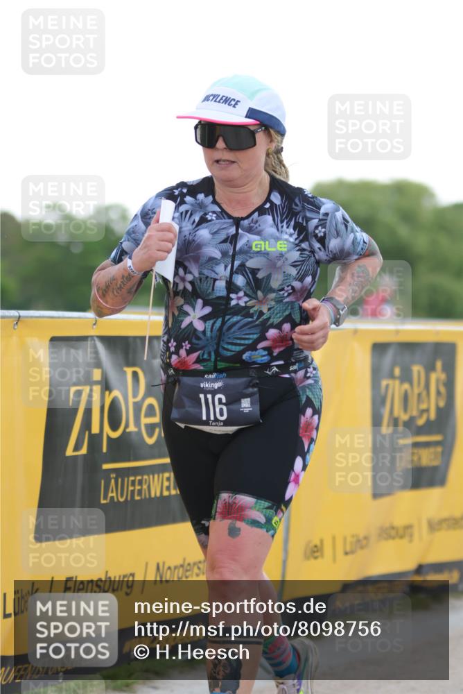 22.06.2025 - Viking Triathlon H.Heesch http://msf.ph/oto/8098756 22.06.2025 16:28:28 Laufen 116 meine-sportfotos.de