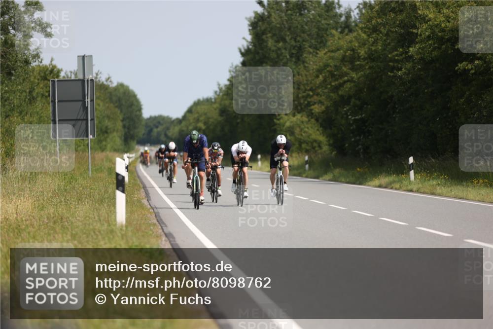22.06.2025 - Viking Triathlon Yannick Fuchs http://msf.ph/oto/8098762 22.06.2025 11:23:17 Radfahren 233, 332, 351, 431, 449, 495, 517, 536 meine-sportfotos.de