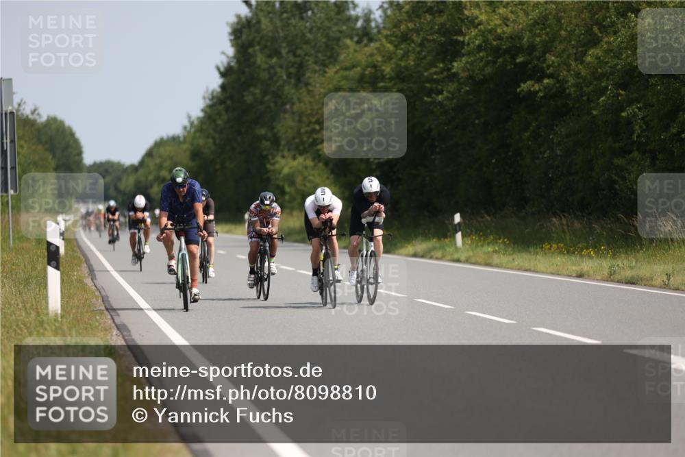 22.06.2025 - Viking Triathlon Yannick Fuchs http://msf.ph/oto/8098810 22.06.2025 11:23:18 Radfahren 157, 233, 332, 351, 431, 449, 495, 517, 536 meine-sportfotos.de