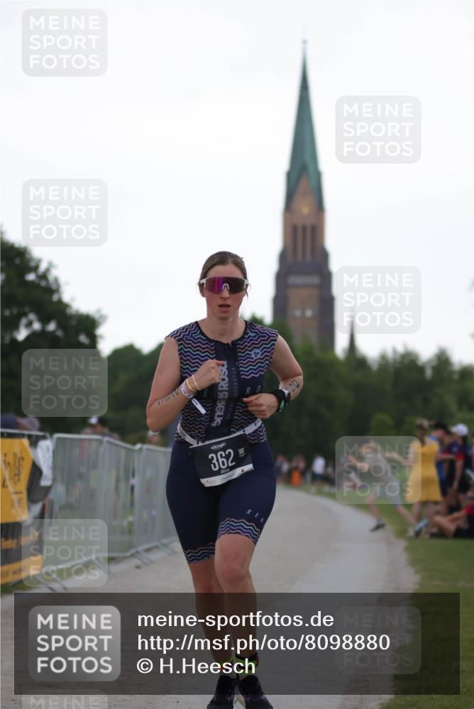 22.06.2025 - Viking Triathlon H.Heesch http://msf.ph/oto/8098880 22.06.2025 16:28:38 Laufen 362 meine-sportfotos.de