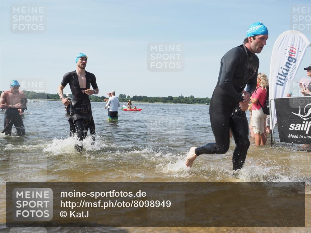 22.06.2025 - Viking Triathlon KatJ http://msf.ph/oto/8098949 22.06.2025 10:32:14 Schwimmen 53, 147, 173, 193, 207, 214, 226, 271, 461, 464, 488 meine-sportfotos.de