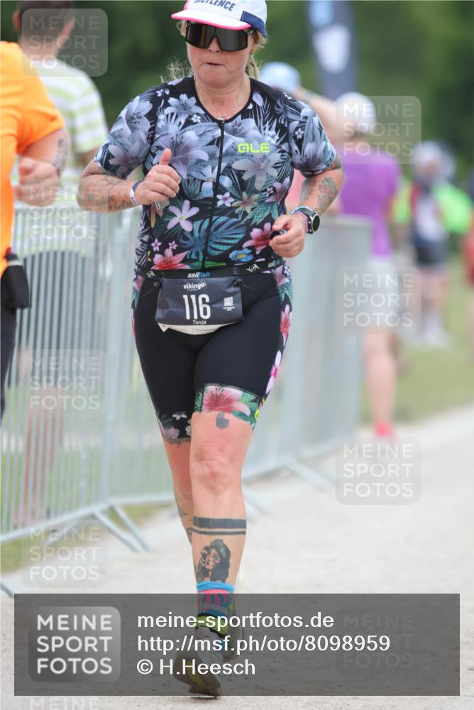 22.06.2025 - Viking Triathlon H.Heesch http://msf.ph/oto/8098959 22.06.2025 15:38:04 Laufen 116, 334, 633 meine-sportfotos.de