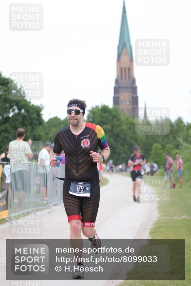 22.06.2025 - Viking Triathlon H.Heesch http://msf.ph/oto/8099033 22.06.2025 15:38:14 Laufen 179 meine-sportfotos.de