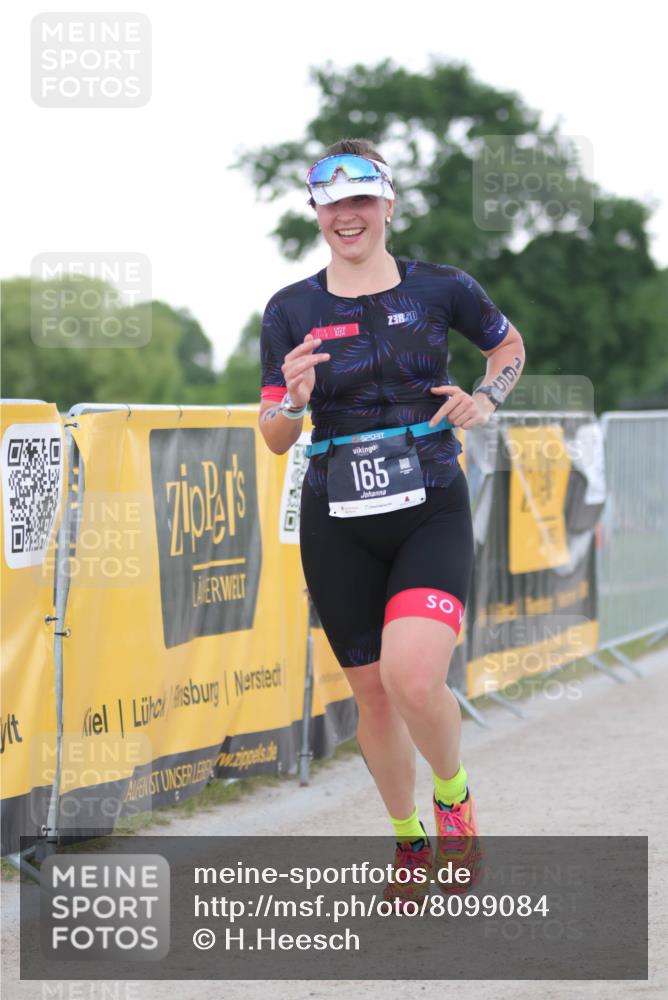 22.06.2025 - Viking Triathlon H.Heesch http://msf.ph/oto/8099084 22.06.2025 16:30:26 Laufen 165 meine-sportfotos.de